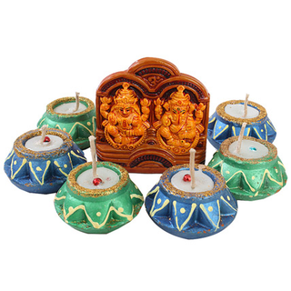 Illustration for article titled Savour the Sweetness of the Festival
with popular Diwali Sweets Online